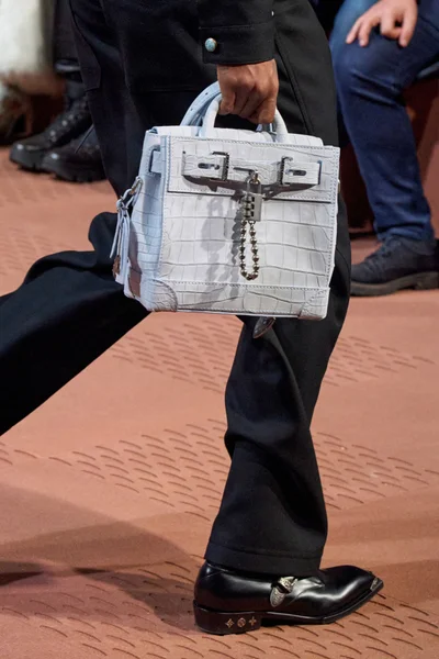 Look 193
